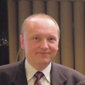 Profilová fotka. JUDr. Rudolf Fajbík, advokát s praxou od roku 1993 a prvý porevolučný súkromný advokát v Banskej Štiavnici.